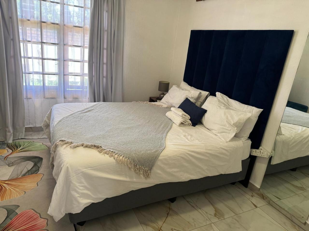 Erima Lodge Johannesburg Esterno foto