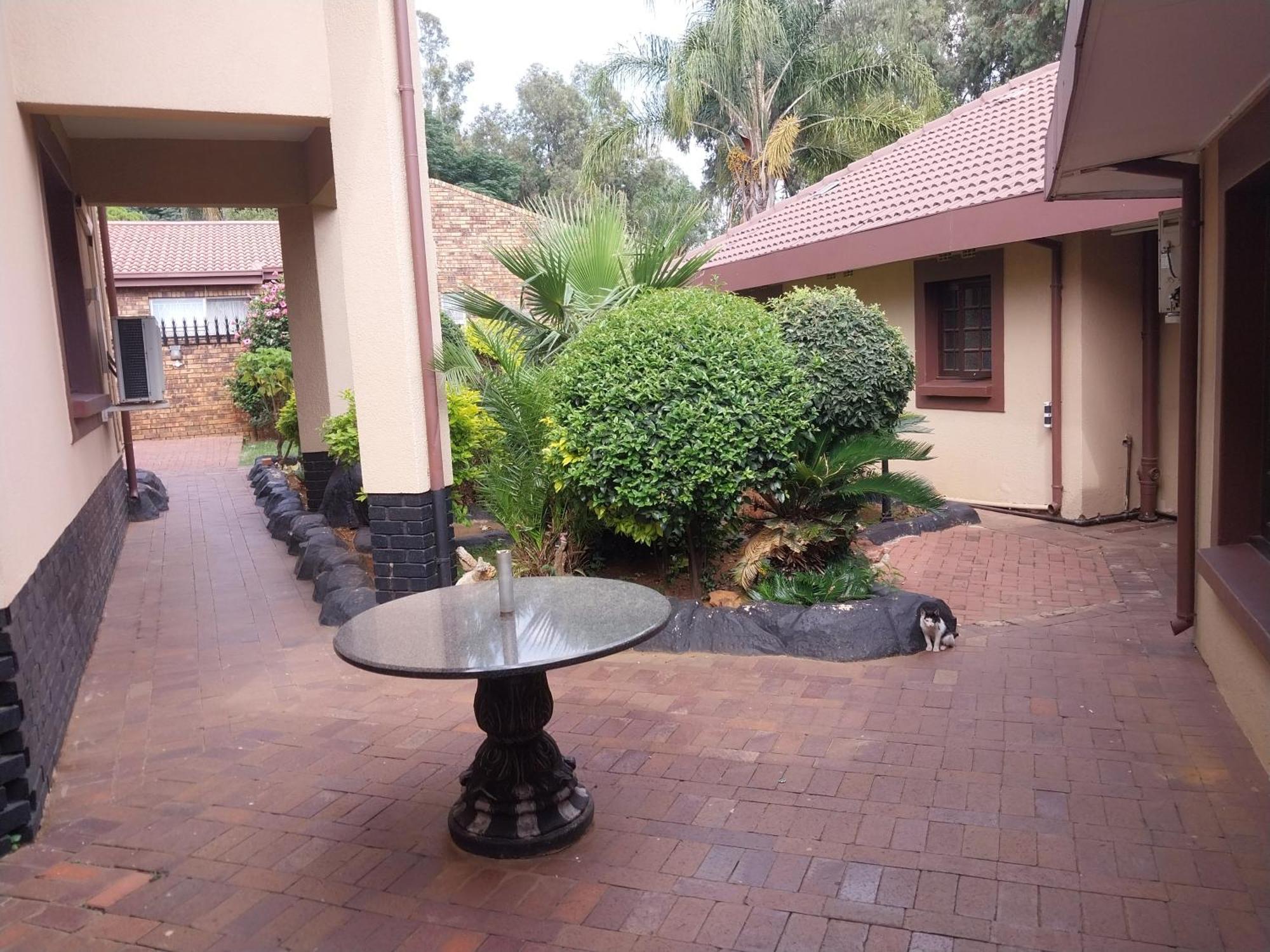 Erima Lodge Johannesburg Esterno foto